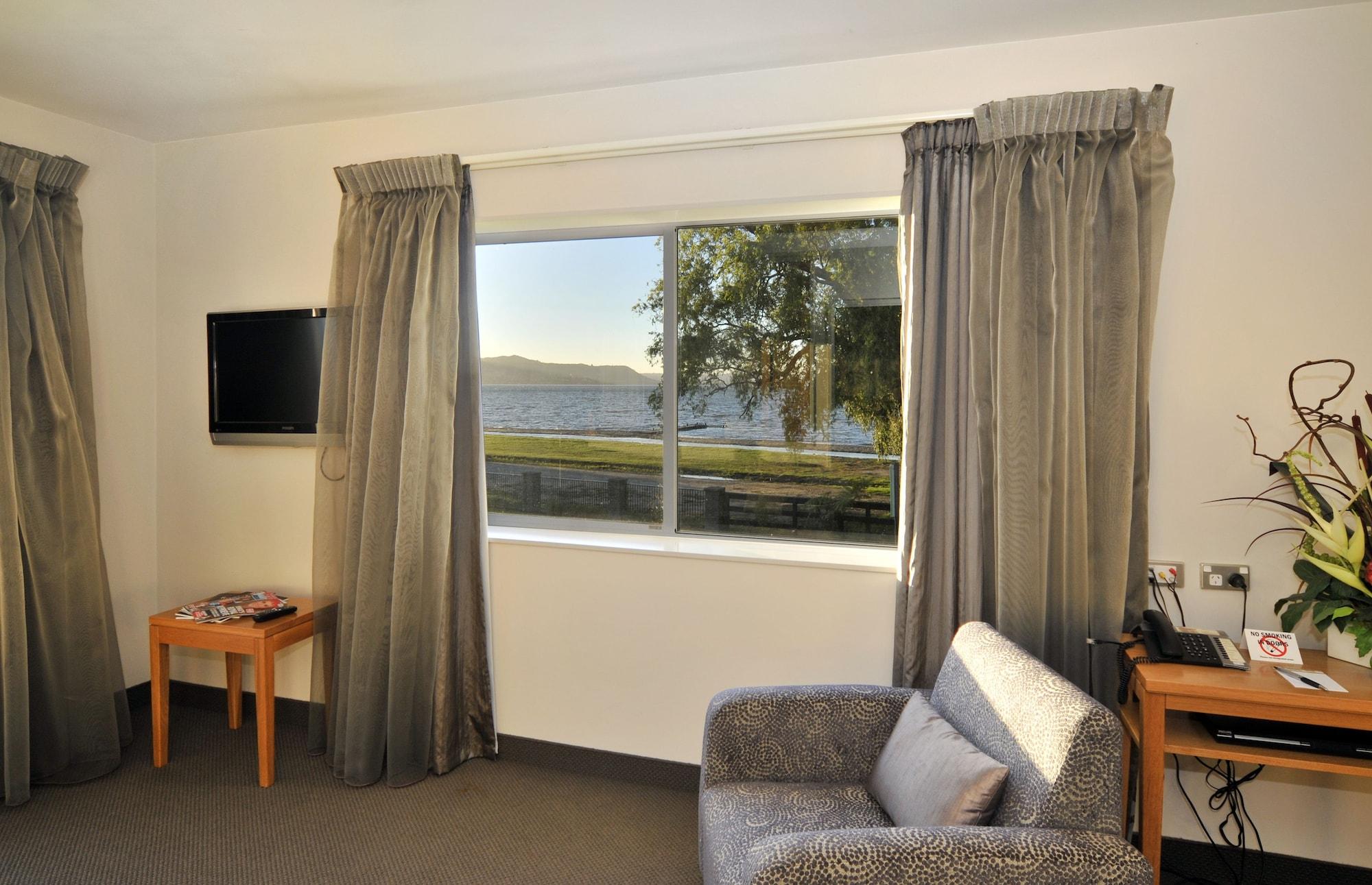 Wai Ora Lakeside Spa Resort Distretto di Distretto di Rotorua Esterno foto