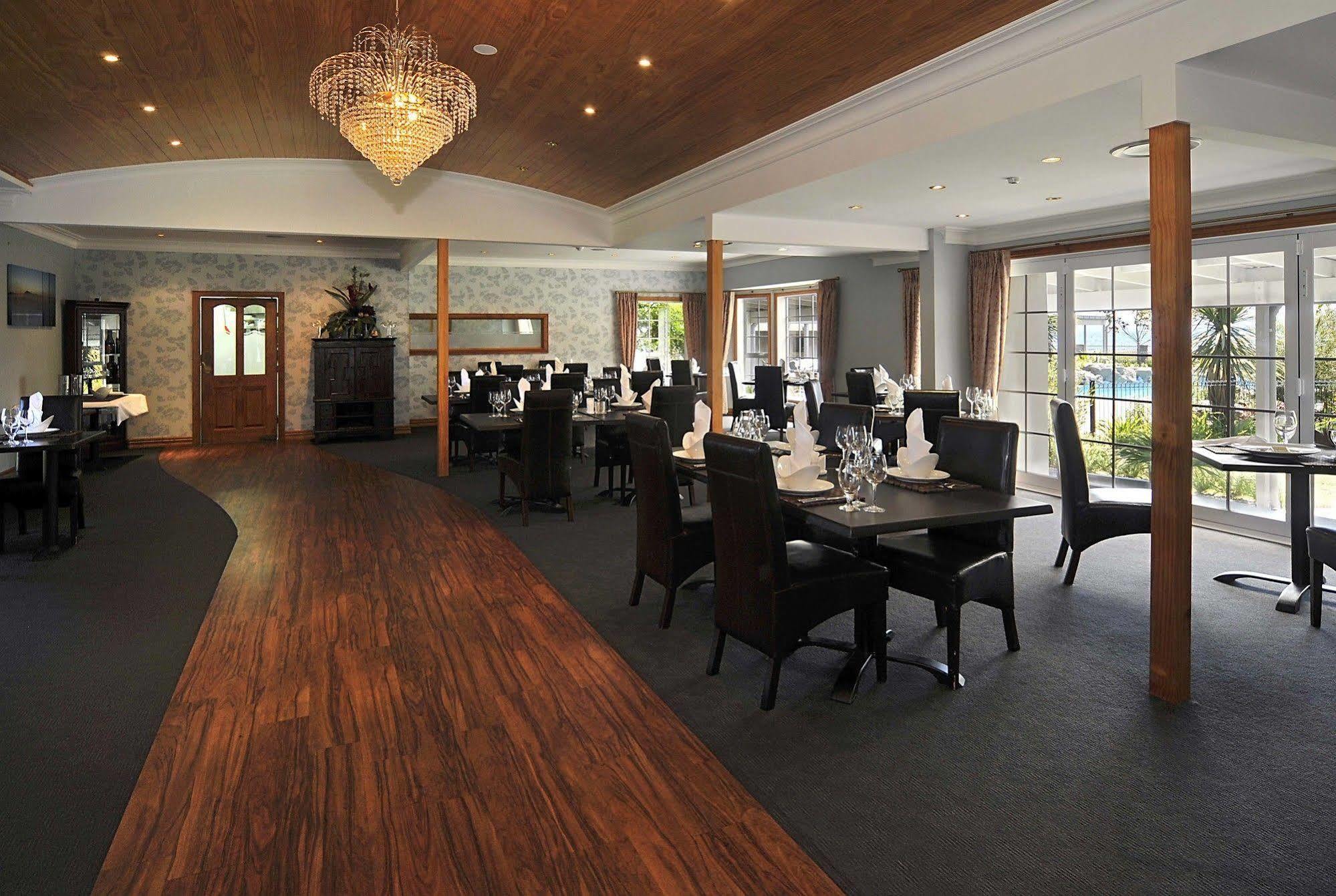 Wai Ora Lakeside Spa Resort Distretto di Distretto di Rotorua Esterno foto