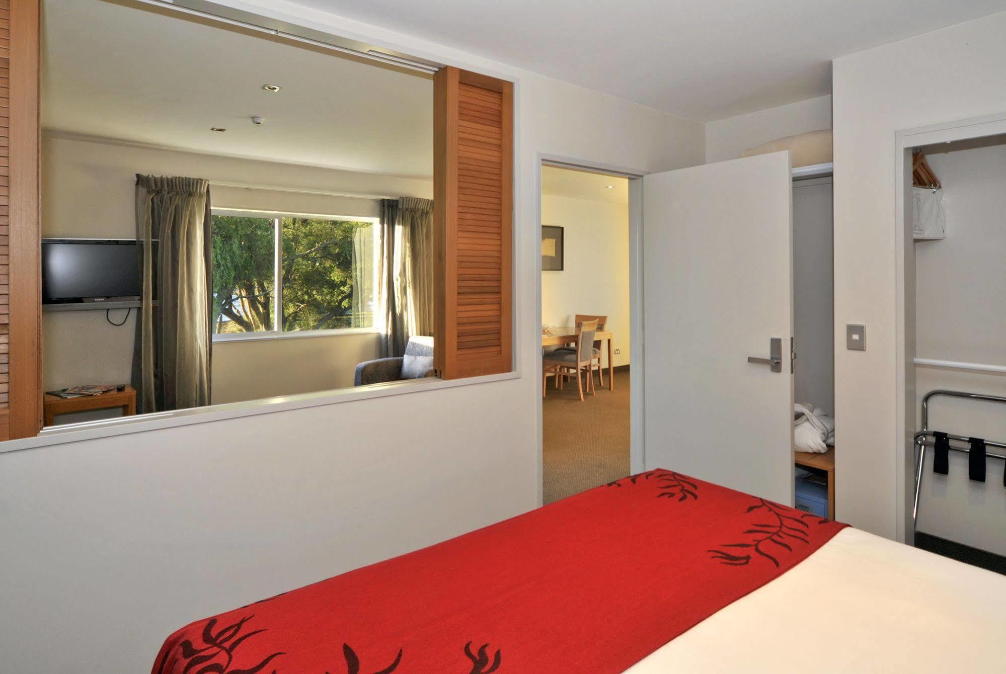 Wai Ora Lakeside Spa Resort Distretto di Distretto di Rotorua Esterno foto