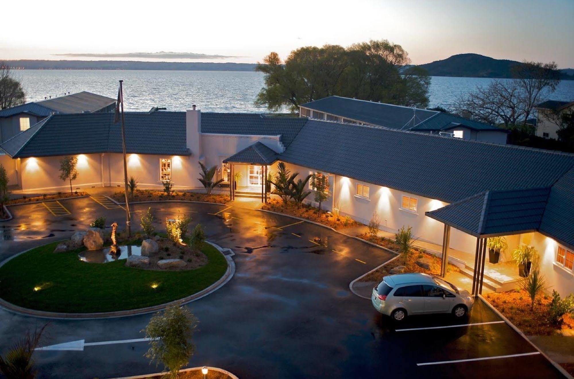 Wai Ora Lakeside Spa Resort Distretto di Distretto di Rotorua Esterno foto
